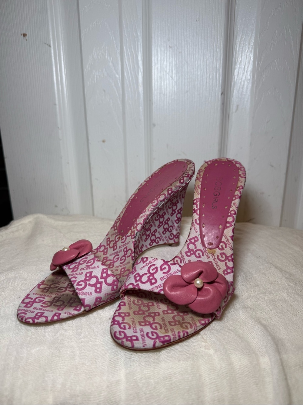 BCBGGIRL wedge heels